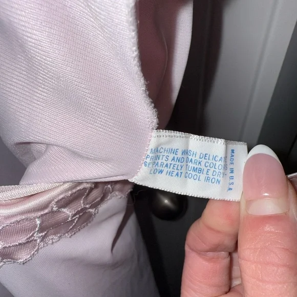 Vintage 1950s Vanity Fair Nightgown Blush Pink Slip Dress Floral Design Flowy - Picture 6 of 7